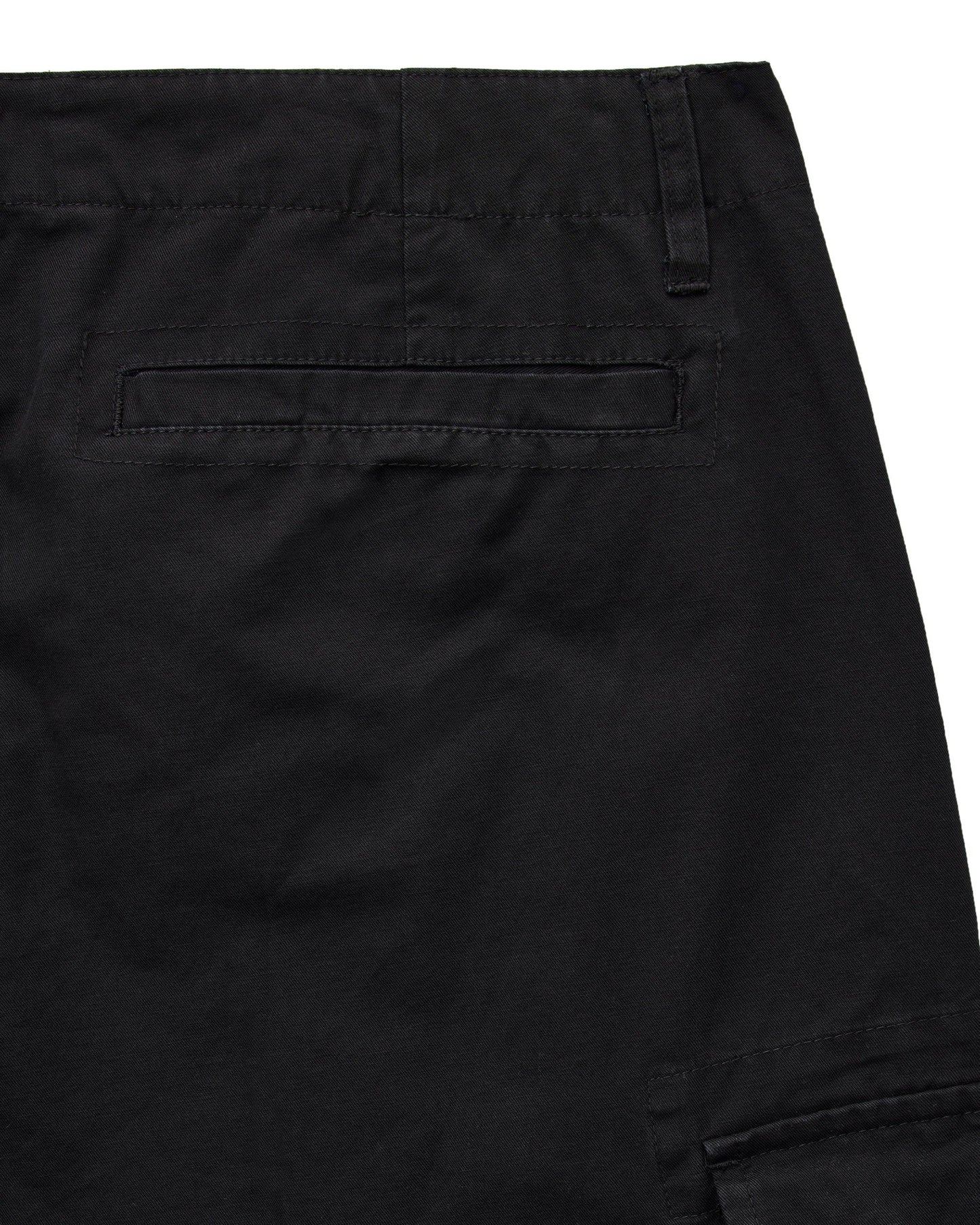 bermuda uomo weekend offender